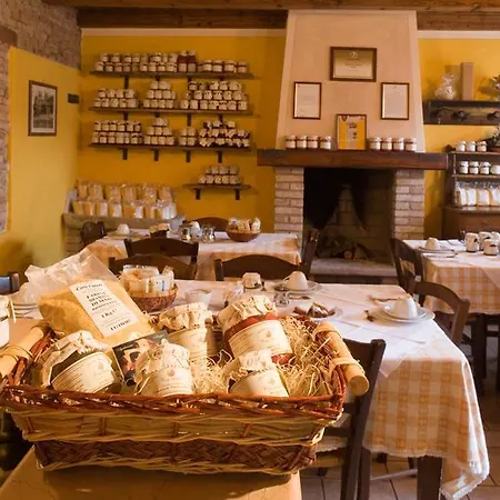 Corte Fattori Farma Monzambano